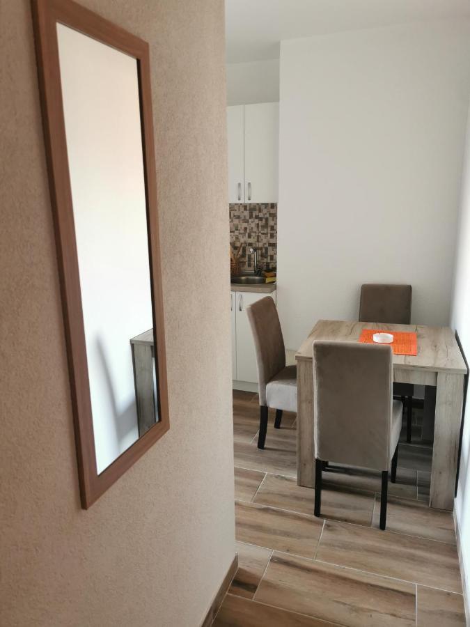 Apartmani Manila, Vauceri, Terme-Popust, Akva Park-Popust, Garazno Mesto Vrnjačka Banja Kültér fotó