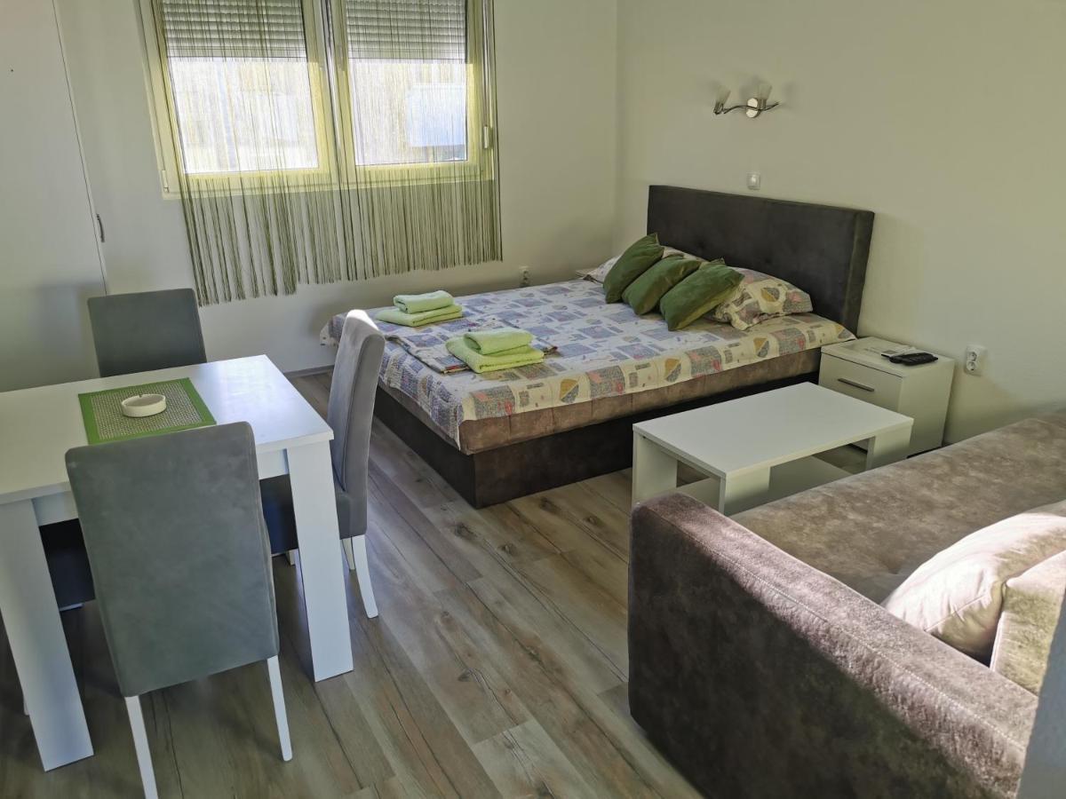 Apartmani Manila, Vauceri, Terme-Popust, Akva Park-Popust, Garazno Mesto Vrnjačka Banja Kültér fotó